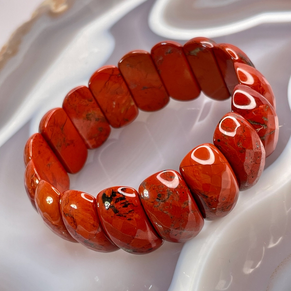 51820  Яшма красная Браслет сегмент 25*13мм