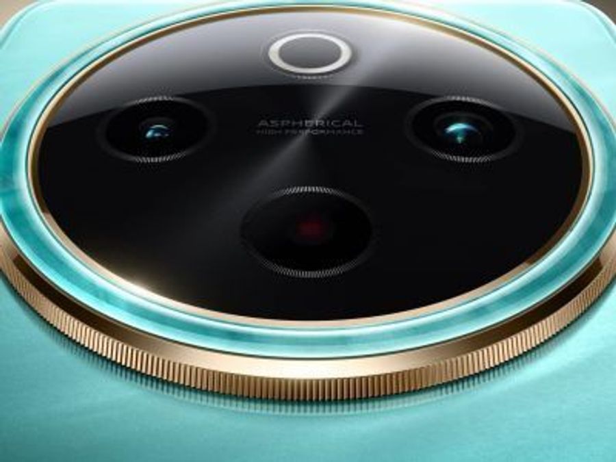 Анонсирован vivo Y300 Pro: тонкий корпус, яркий экран и защита от воды