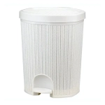 Контейнер для мусора ВЯЗАНИЕ 18л с педалью белый ротанг