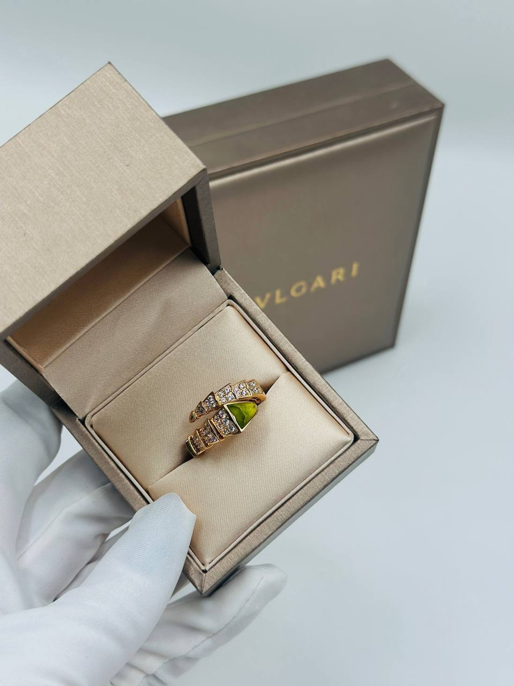 Кольцо Bvlgari