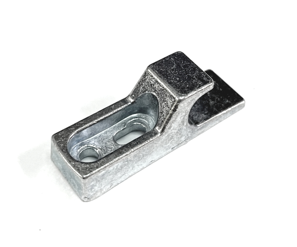 Ответная оцинкованная часть от защелок Mini Latch, литье
