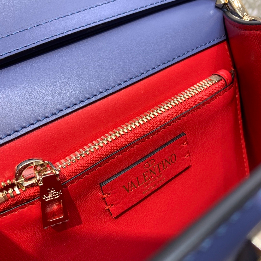 Valentino Small Vsling 22 cm