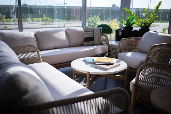 Трехместный уличный диван Talara