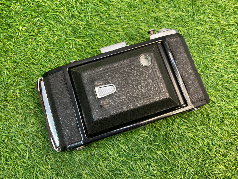 Zeiss Ikon Novar-Anastigmat 4.5 / 11cm V