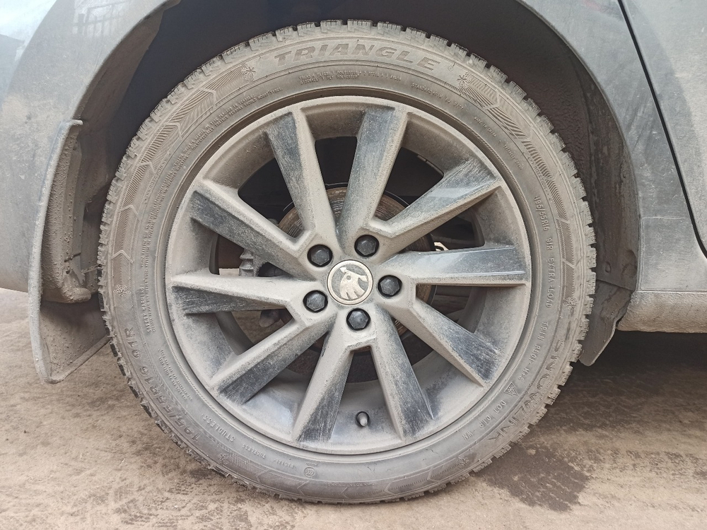 Skoda RAPID Style 1.6MPI (110 л.с.) 6AT