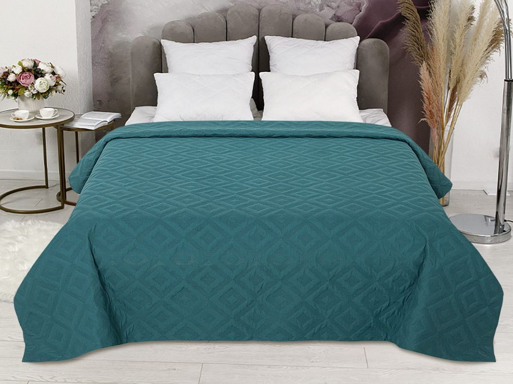 Покрывало на кровать, стеганое, поплин с размерами 215х220