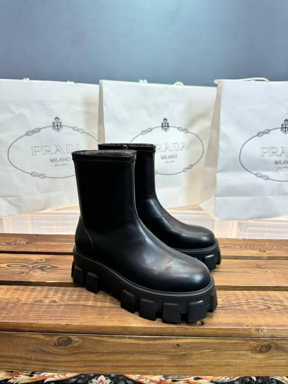 Ботинки Prada