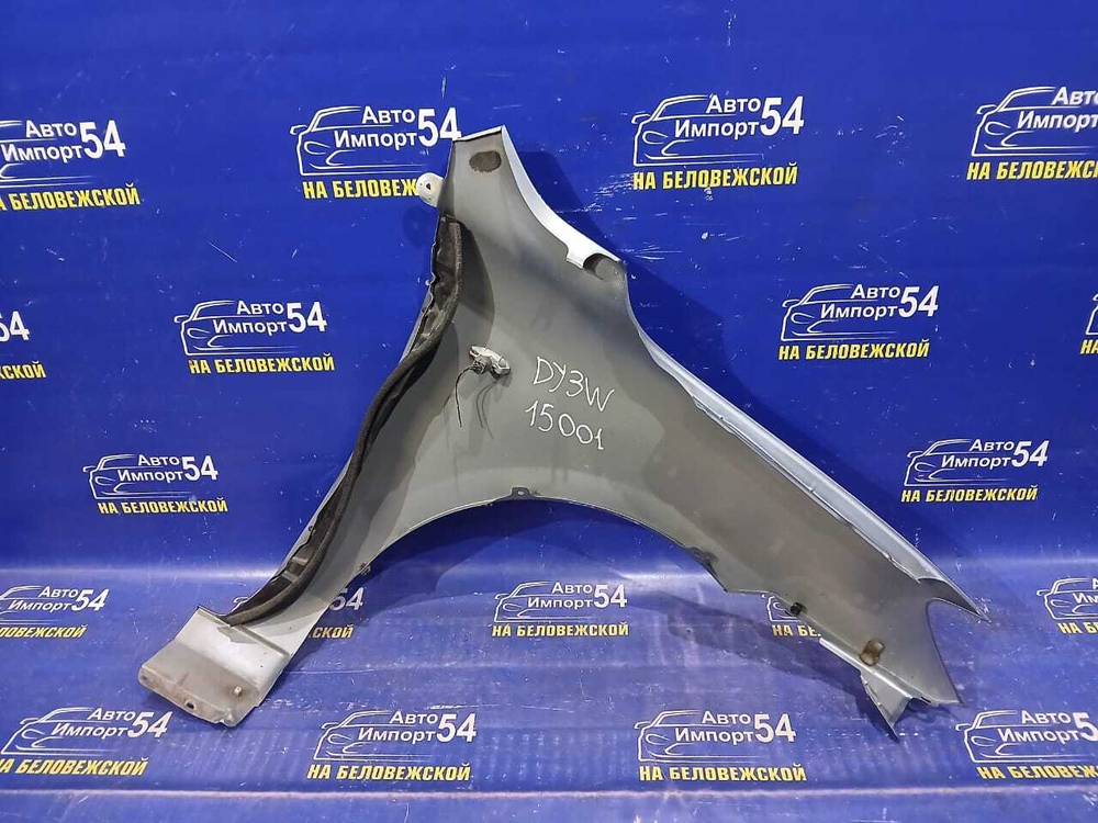 Крыло переднее левое MAZDA DEMIO 2002-2005