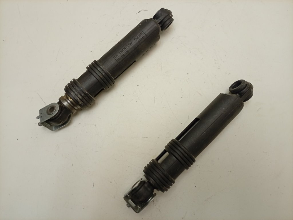 WISL62CSI кт55 Амортизаторы 100Н для стиральной машины Indesit 21011475100 б/у