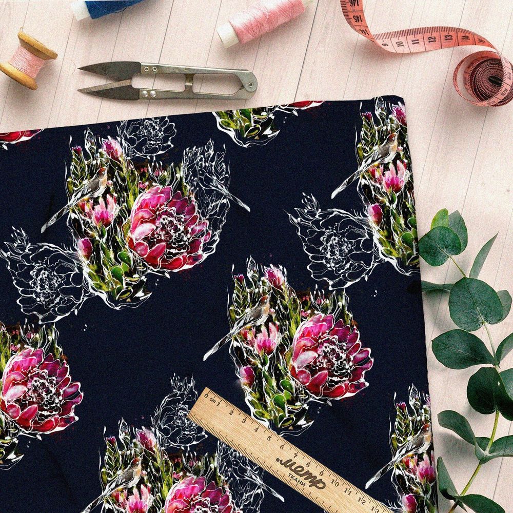 Ткань дюспо цветы розовые с белым контуром