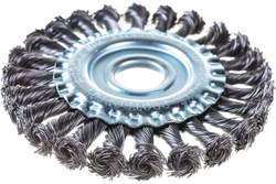 Щетка плоская (125х22.2 мм; витая; сталь 0.5 мм) для УШМ Elitech 1820.073400