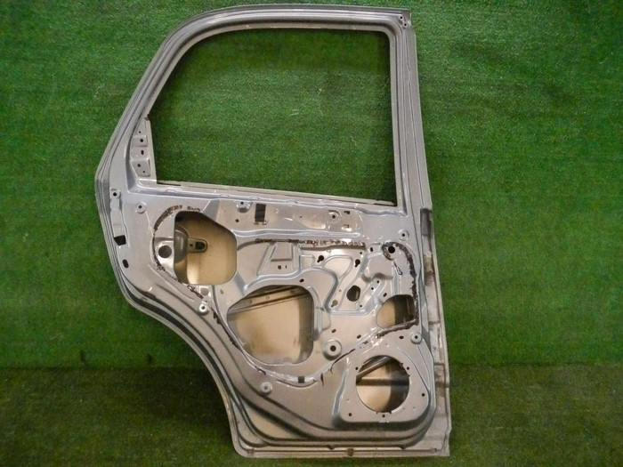 Дверь задняя левая Suzuki SX4 1 Classic (2006-2014) хэтчбек