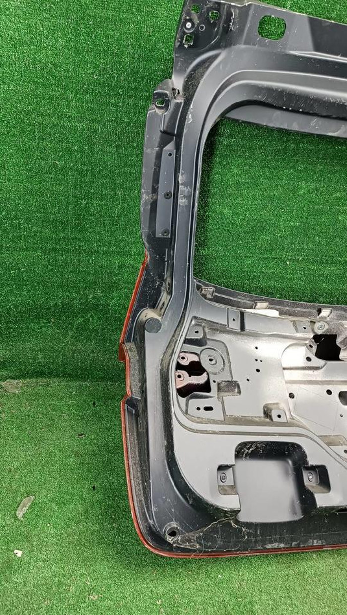 Крышка багажника Jaguar F-PACE (2016-2020)