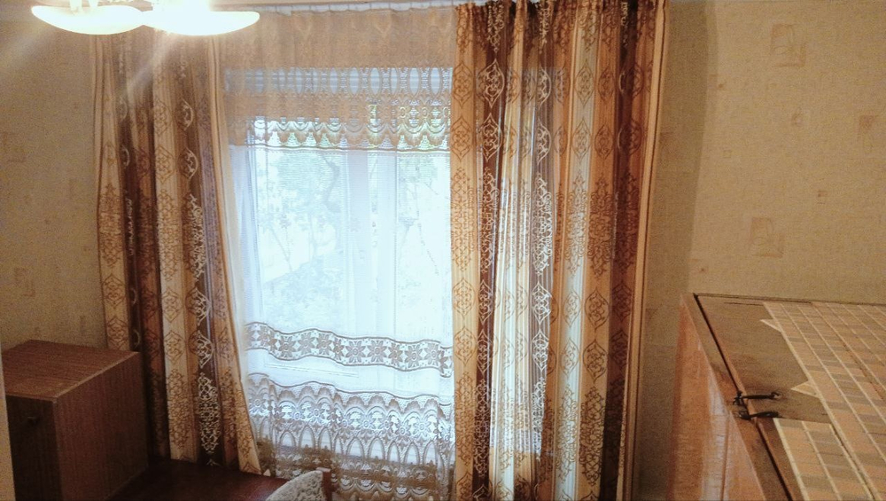 2а дома в одном дворе, г.Славянск - на - Кубани.