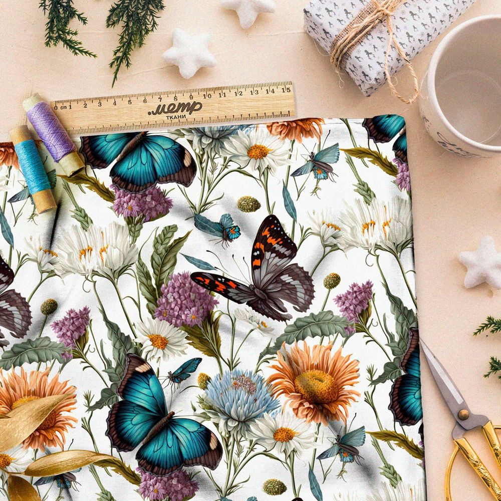 Ткань кулирная гладь бабочки в ярких цветах