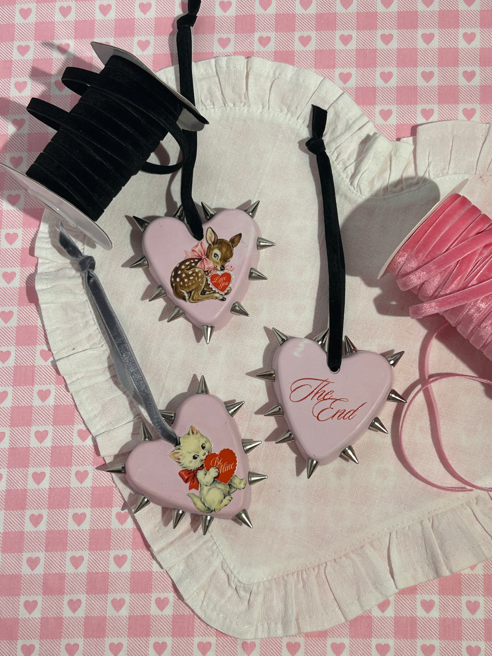 Валентинка-подвес Токсик Лав