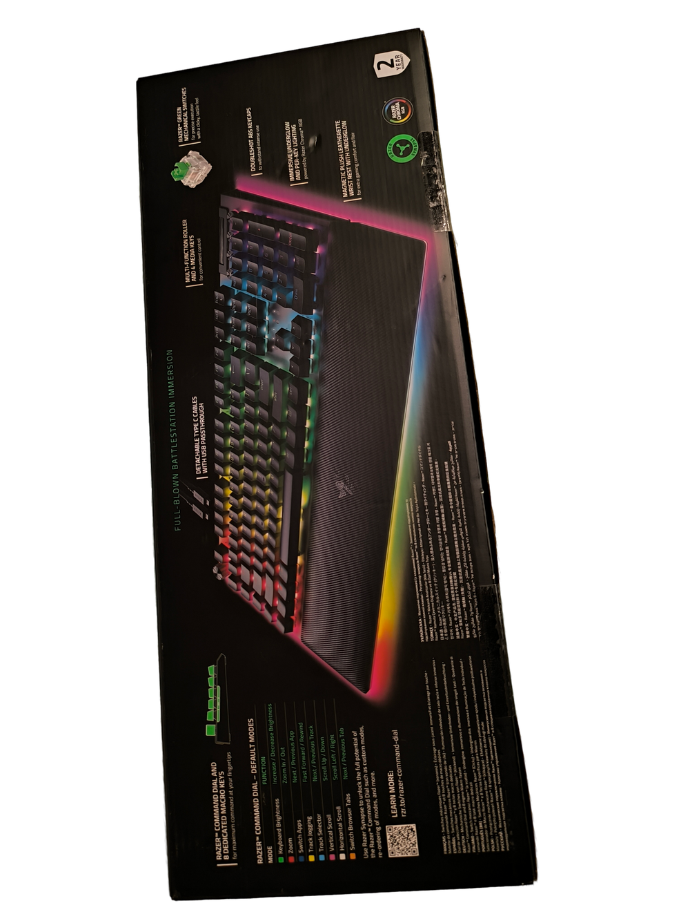 Razer BlackWidow V4 Pro — механическая клавиатура, RGB-подсветка, переключатели на выбор