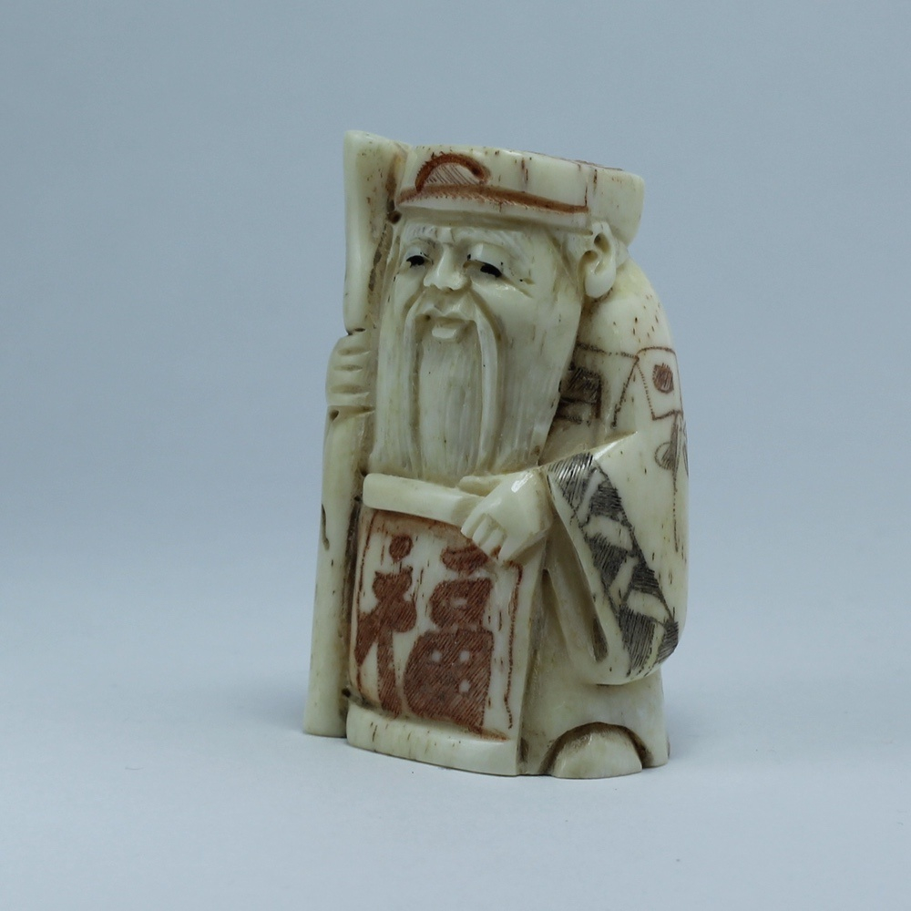 Нэцкэ Дзюродзин с посохом и иероглифом счастье