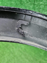 Расширитель передний левый Geely Tugella (19-24)