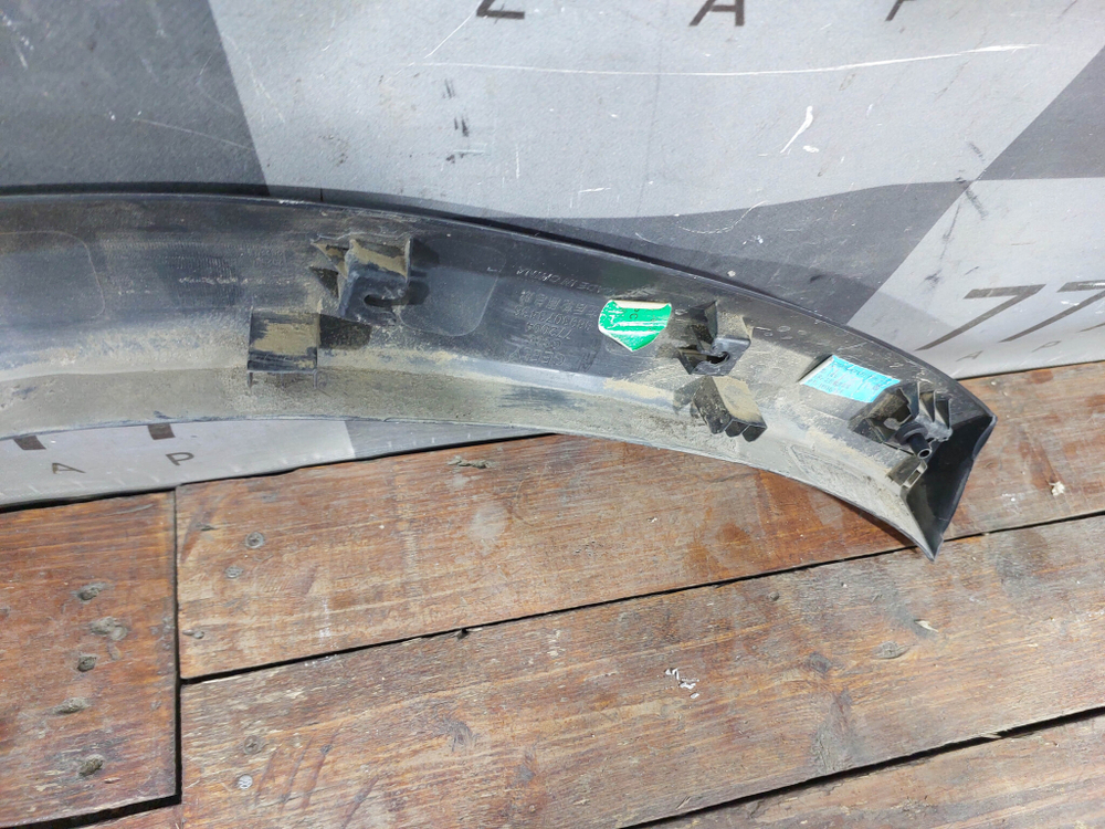 Накладка крыла заднего правого Geely Okavango  Б/У Оригинал 8893073436