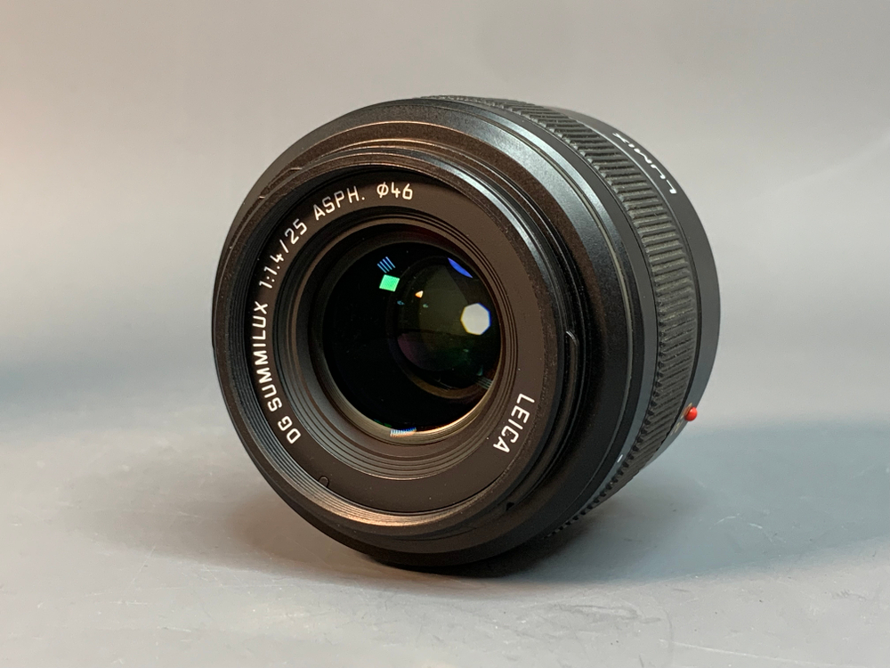 Panasonic Lumix Leica DG 25mm f/1.4 ASPH