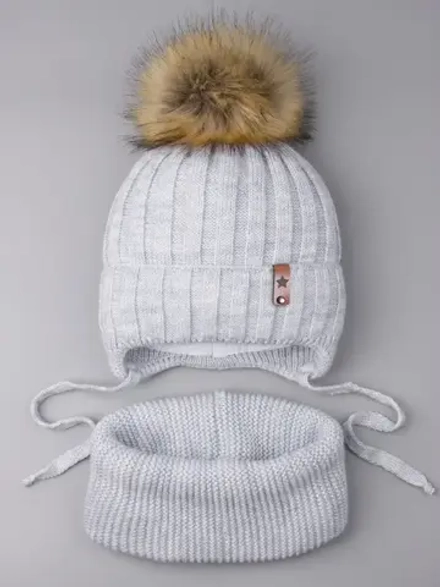 Шапка детская зимняя и снуд