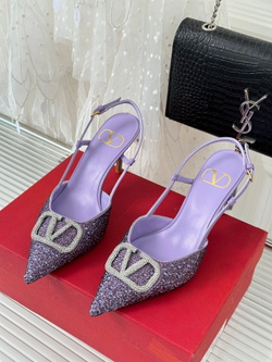 Valentino Vlogo Pump 8 cm