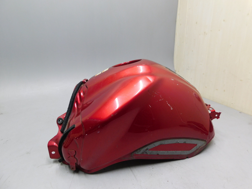 бак топливный Yamaha FZ1 016523