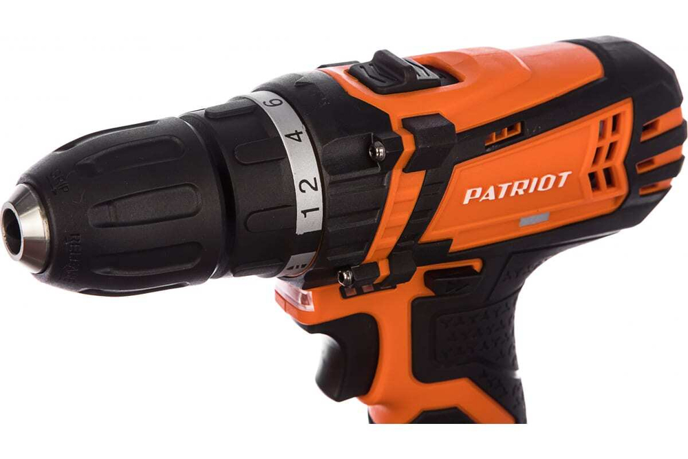 Аккумуляторная дрель-шуруповерт PATRIOT BR 111ES 180201411, 1350 об/мин, 0.95 кг
