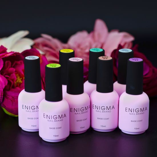 Камуфлирующая база Enigma Extra base №19 15 мл.