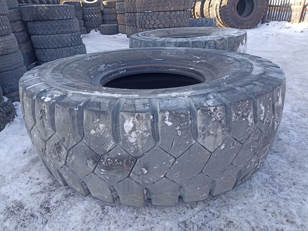 33.00R51 Bridgestone VRDP шина б/у