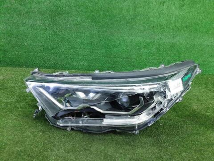Битая Фара левая Toyota RAV4 5 XA50 (2018-н.в.) LED