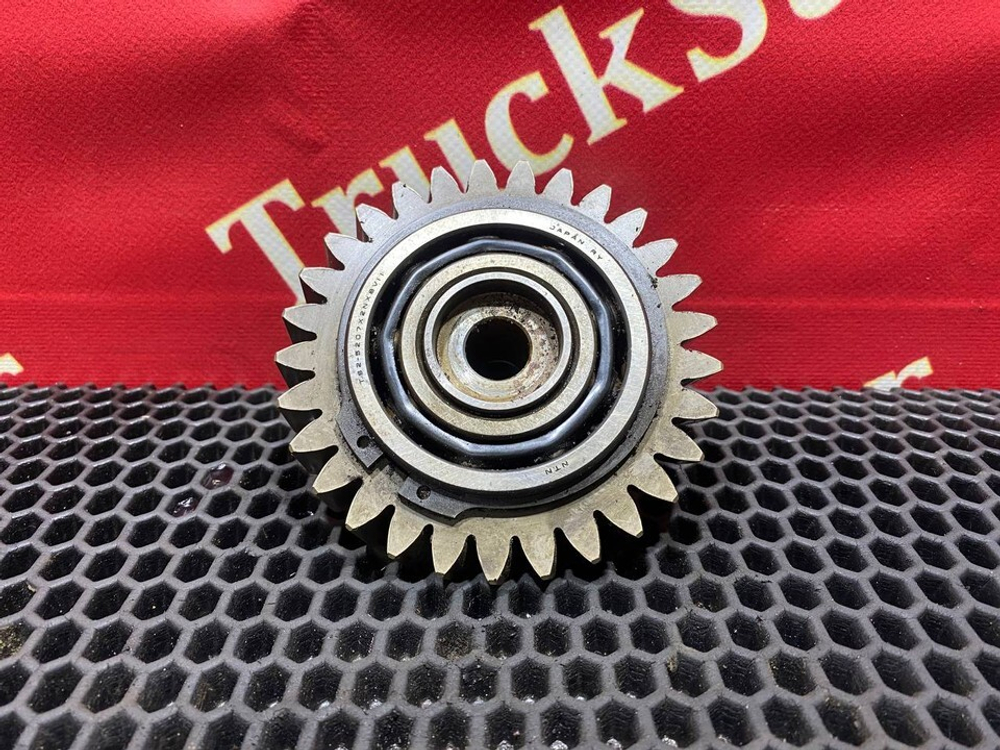 Шестерня промежуточная