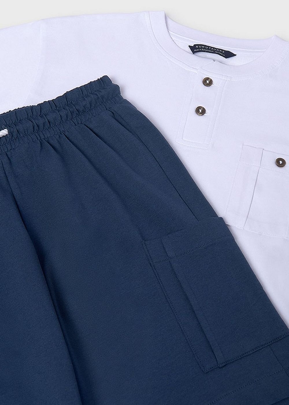 футболка с шортами