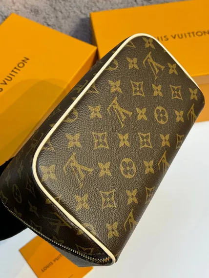Несессер Louis Vuitton Toiletry Bag 2 Compartments Monogram коричневый