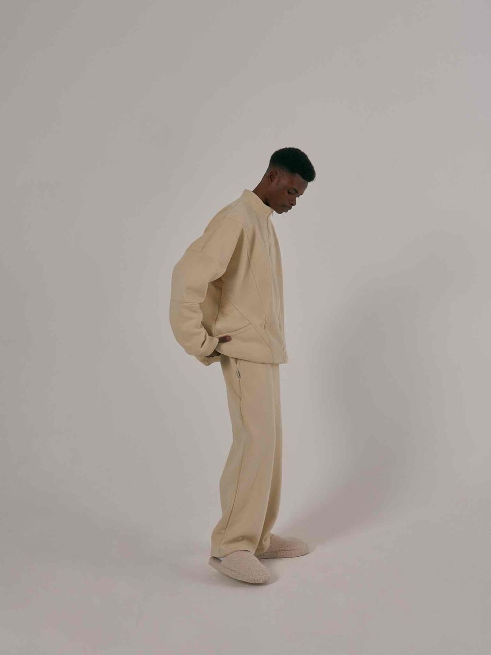 Толстовка One Two Multicolor с начесом на молнии летний песок