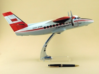 Модель самолета L-410 УВП-Э-3 (М1:32, Аэрофлот СССР)