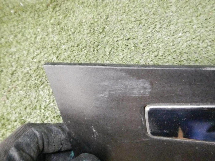 Накладка двери задняя правая Infiniti QX70 (2013-2017)