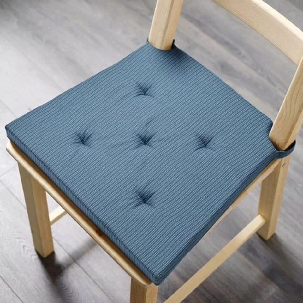 Подушка на стул Ikea Justina/ Икеа Юстина, 35/42 x 40 х 4 см, темно-синий