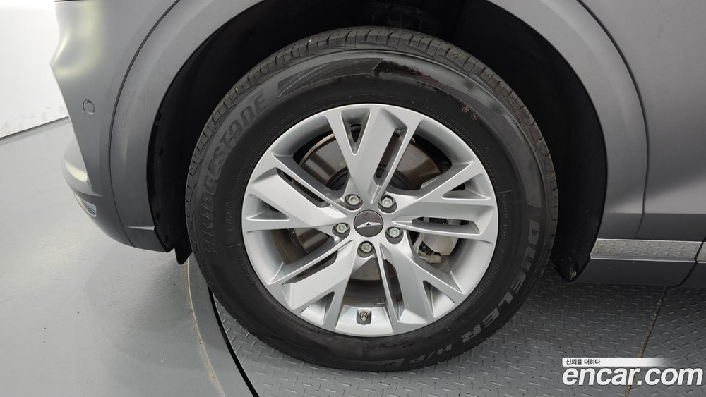 Genesis GV70 2.5T Бензин AWD (05.2022)