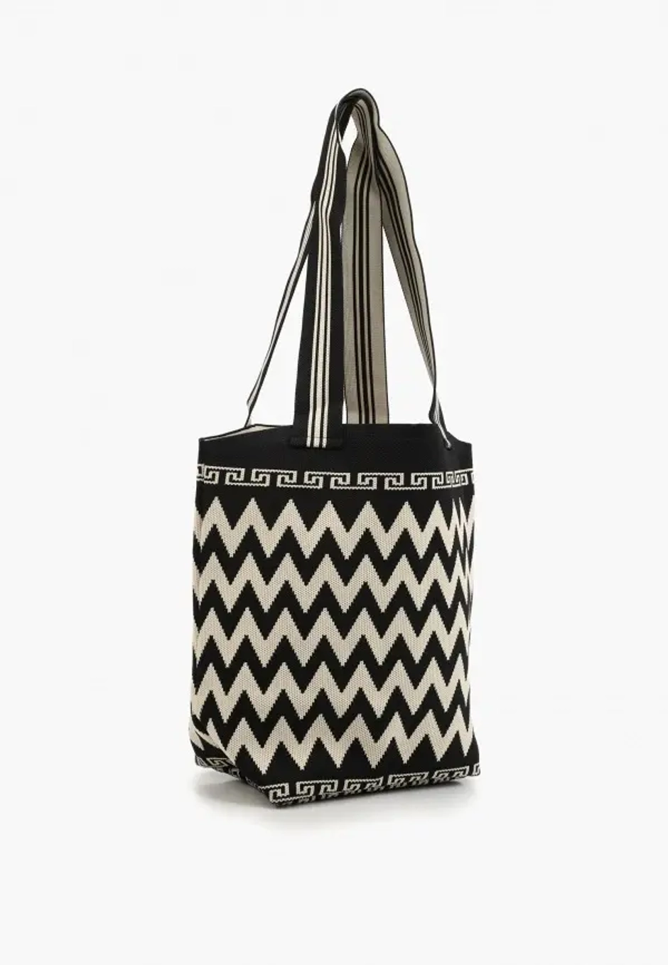 5161-045-650 white/black-25L Женская сумка