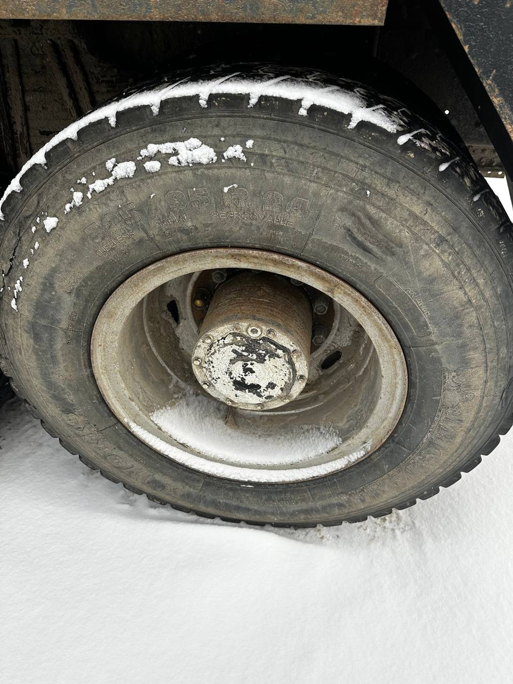 FAW J6 6x6 Самосвал CA3250P66K24L1TE5 (Дизельный, 11,1 л, 420 л.с., МТ)