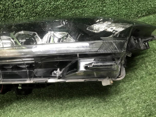Фара правая Mitsubishi Outlander 3 (2015-2018) LED