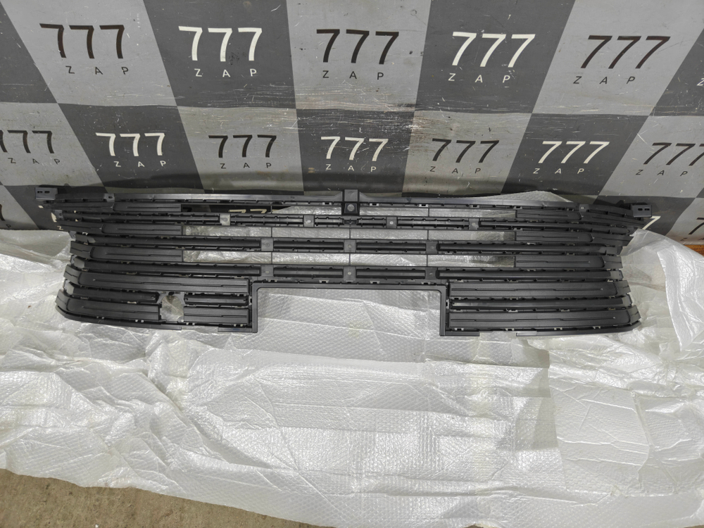 Решетка переднего бампера Exeed TXL 20-нв Новая Оригинал 602001189AA
