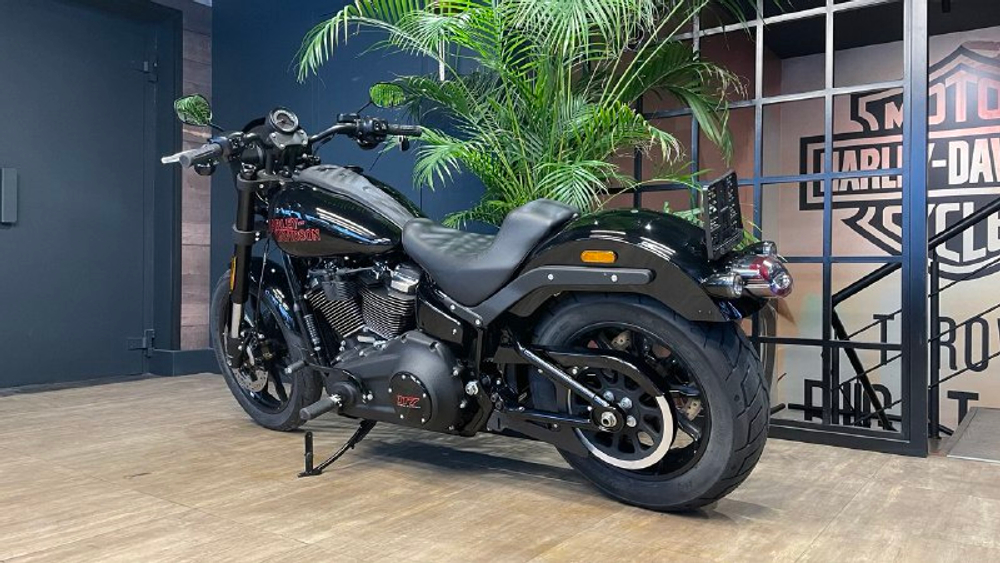 Harley-Davidson Low Rider, 2025