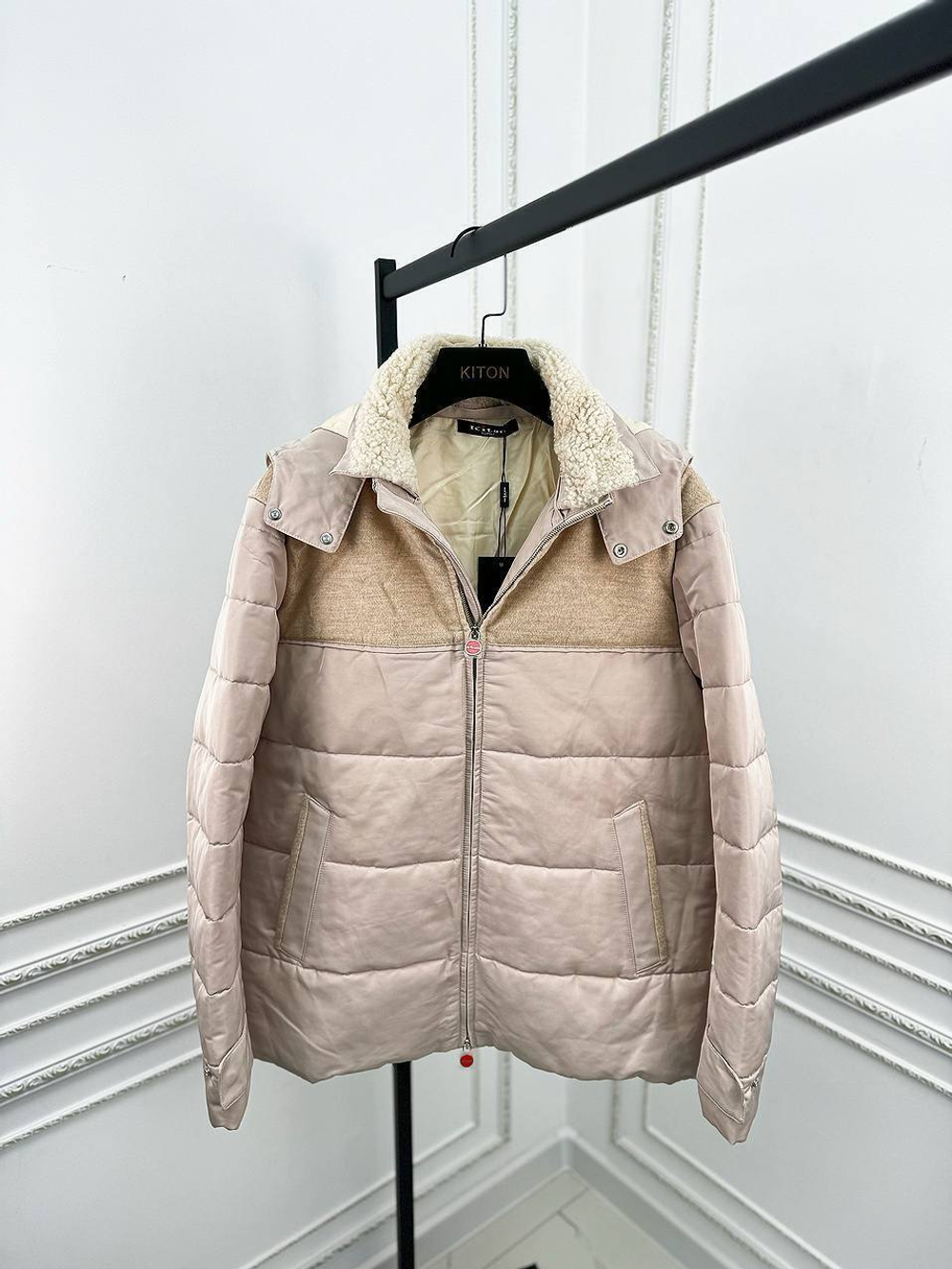 Пуховик Kiton