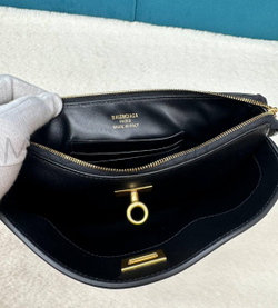 Сумка Rodeo Balenciaga черная кожаная через плечо