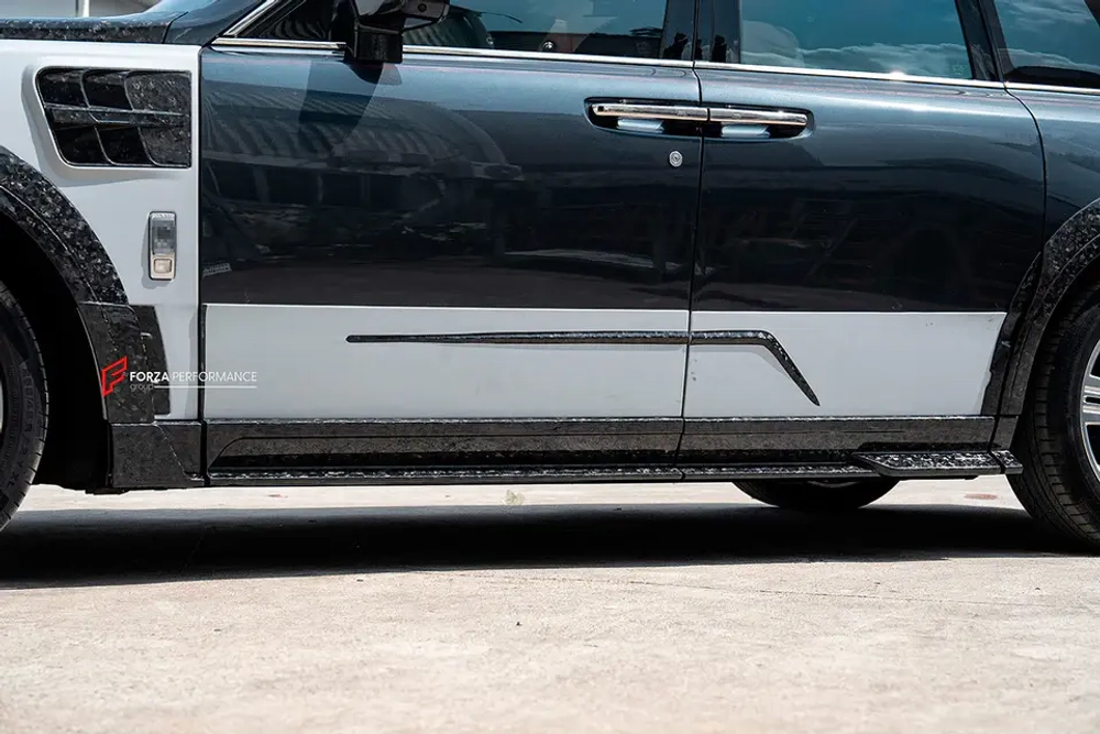 Обвес переделка для ROLLS-ROYCE CULLINAN СЕРИИ 1 2018 - 2025 в ROLLS-ROYCE CULLINAN СЕРИИ 2 РЕСТАЙЛИНГ Ролс Ройс Куллинан