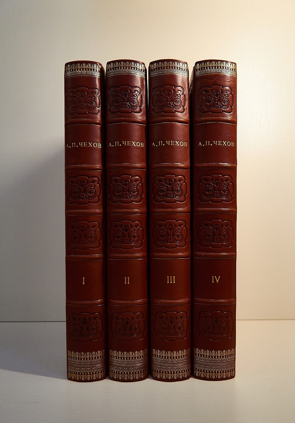 Подарочное издание "Рассказы и повести в 4-х томах". А.П. Чехов