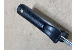 Ручка для валиков (180 мм; D 8 мм; оцинкованная) "СТАНДАРТ" Зубр 05682-18